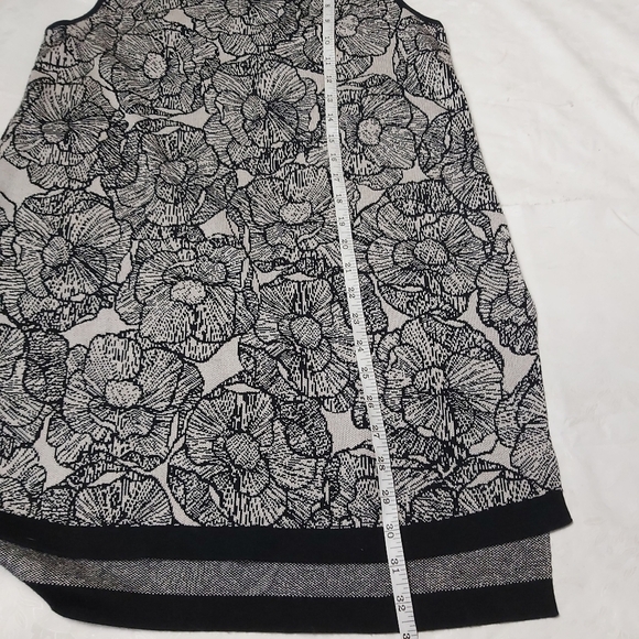 𝅺ANNE Klein Womens Floral Jacquard High Low Sweater - Picture 12 of 15